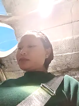 yoyo-mi online show from April 2026 05:53:01 AM