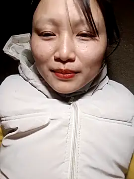 yoyo-mi online show from November 2025 02:32:02 AM