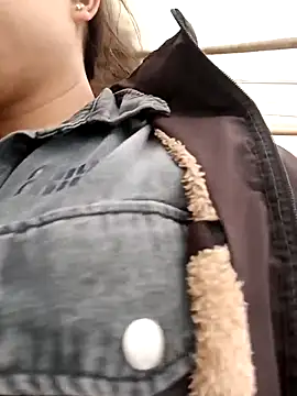 yoyo-mi online show from April 2026 04:59:01 AM