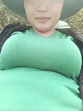 yoyo-mi online show from March 2026 05:18:02 AM