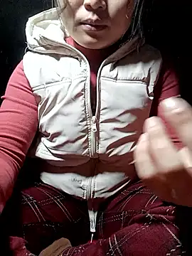 yoyo-mi online show from January 2026 12:41:02 PM