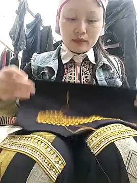 yoyo-mi online show from February 2026 01:36:01 AM