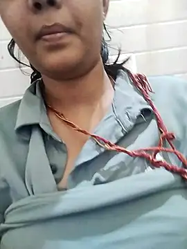 Snapshot of kaju_17 chatting on October 2025 02:27:02 PM kaju 17 online show from October 2025 02:27:02 PM