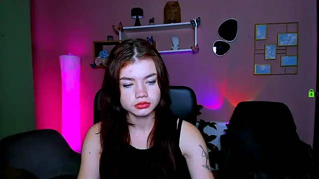 isabel wave online show from November 2025 10:25:02 AM