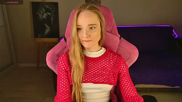 Snapshot of Shawty_Mia chatting on November 2025 11:42:02 AM Shawty Mia online show from November 2025 11:42:02 AM