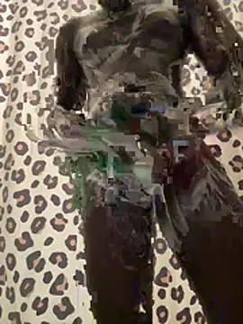 Snapshot of beaucouphethf chatting on February 2026 12:48:02 PM beaucouphethf online show from February 2026 12:48:02 PM