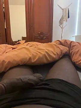 Snapshot of beaucouphethf chatting on February 2026 05:49:01 AM beaucouphethf online show from February 2026 05:49:01 AM