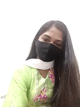 Green LaDY66 online show from November 2025 09:20:02 PM