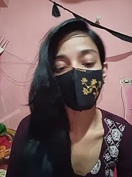 Snapshot of Green_LaDY66 chatting on May 2026 05:33:01 PM Green LaDY66 online show from May 2026 05:33:01 PM