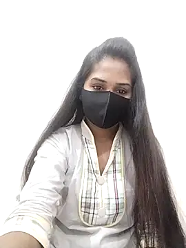 Green LaDY66 online show from November 2025 04:02:02 PM