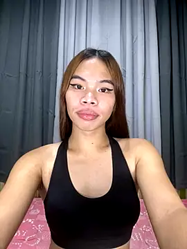 Snapshot of kierra_fox chatting on November 2025 06:52:02 PM kierra fox online show from November 2025 06:52:02 PM