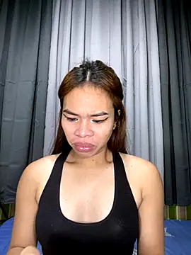 Snapshot of kierra_fox chatting on November 2025 02:32:01 PM kierra fox online show from November 2025 02:32:01 PM