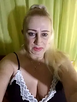 Esenia505 online show from February 2026 10:11:01 AM