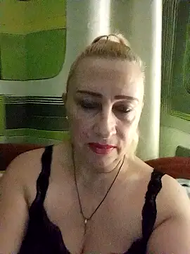 Esenia505 online show from December 2025 03:33:01 AM