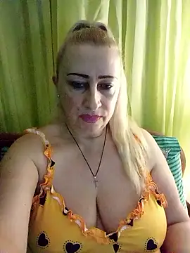 Esenia505 online show from January 2026 04:11:02 PM