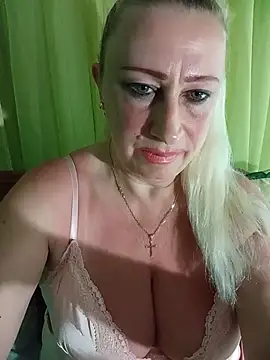 Esenia505 online show from July 2026 02:51:02 AM