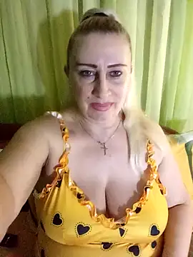 Esenia505 online show from January 2026 07:12:01 PM