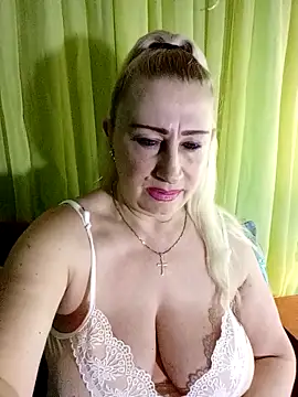 Esenia505 online show from March 2026 04:09:02 AM