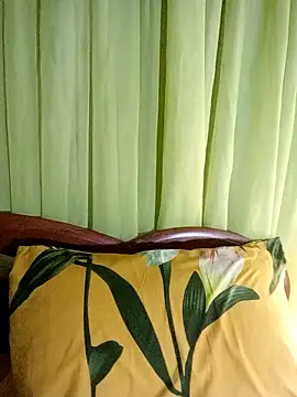 Esenia505 online show from March 2026 06:55:02 AM