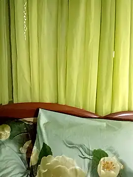 Esenia505 online show from March 2026 04:56:01 PM