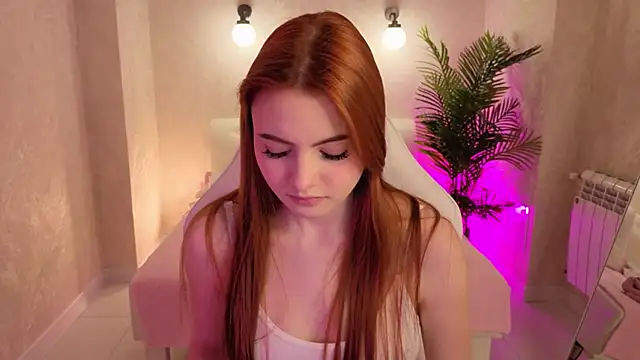 Daniela Saules online show from November 2025 09:53:02 AM