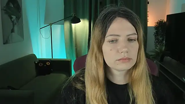 AleksaLaurent online show from November 2025 02:26:02 AM