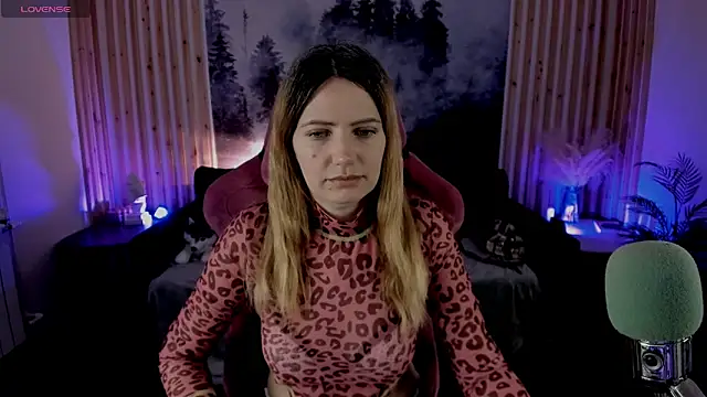 AleksaLaurent online show from November 2025 05:56:02 AM