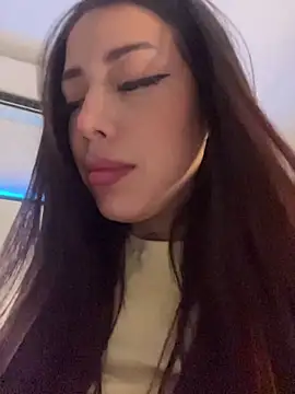 AshleyWinslow online show from March 2026 06:46:01 AM