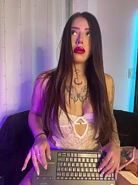 AshleyWinslow online show from March 2026 07:58:01 PM