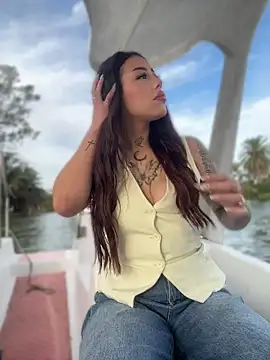 AshleyWinslow online show from April 2026 08:14:02 PM