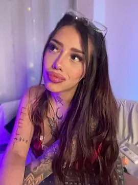 AshleyWinslow online show from April 2026 08:18:02 AM