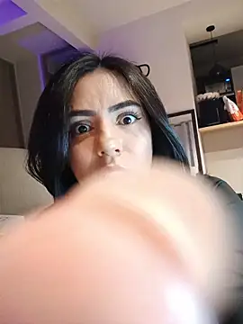 Sara-215 online show from March 2026 02:38:02 AM