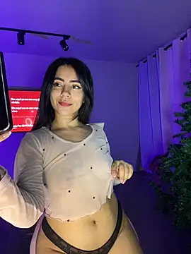 Snapshot of Sara-215 chatting on November 2025 05:34:01 AM Sara-215 online show from November 2025 05:34:01 AM