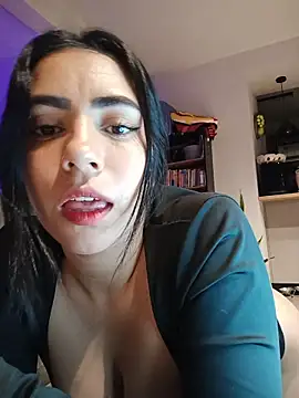 Sara-215 online show from April 2026 04:21:02 AM