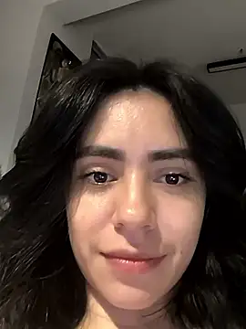 Sara-215 online show from January 2026 04:30:01 AM