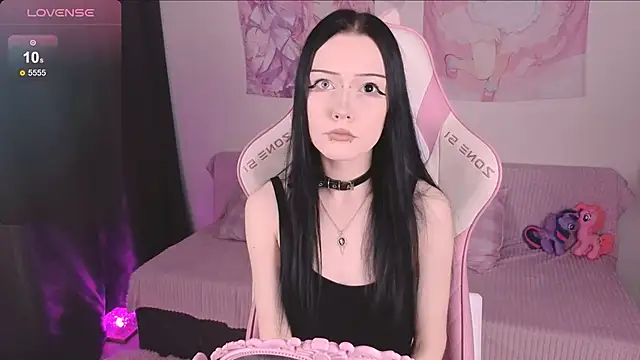 ophelia amber online show from June 2026 01:12:02 AM