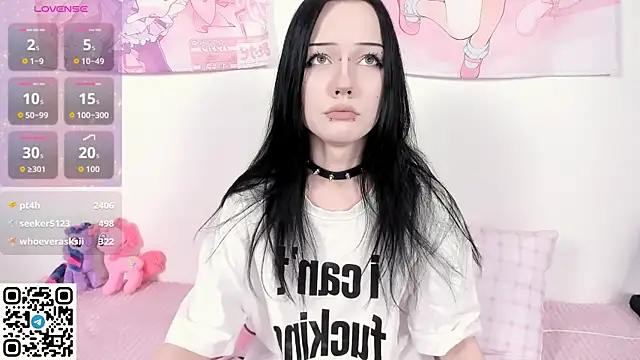 ophelia amber online show from April 2026 11:22:01 PM