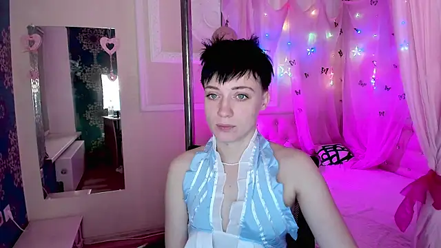 Snapshot of ErickaFetish chatting on November 2025 02:15:01 AM ErickaFetish online show from November 2025 02:15:01 AM