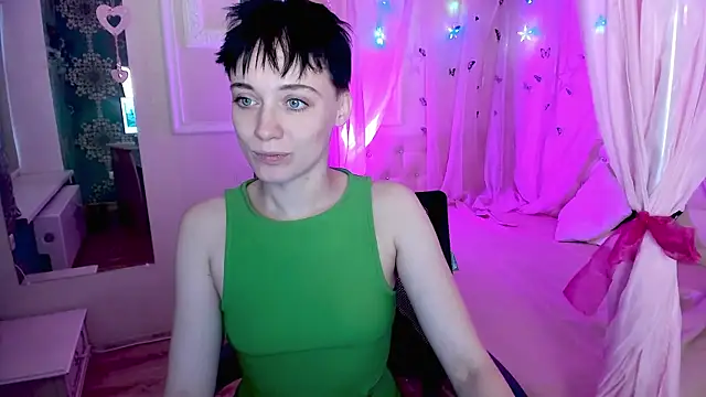 Snapshot of ErickaFetish chatting on November 2025 07:01:01 AM ErickaFetish online show from November 2025 07:01:01 AM