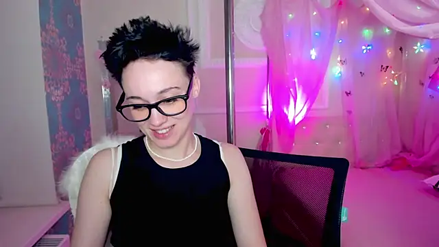 Snapshot of ErickaFetish chatting on November 2025 05:49:02 PM ErickaFetish online show from November 2025 05:49:02 PM