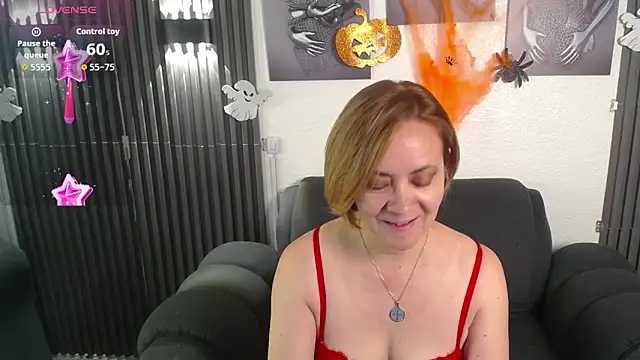 Snapshot of Sophia_Lane_ chatting on October 2025 12:58:02 PM Sophia Lane  online show from October 2025 12:58:02 PM