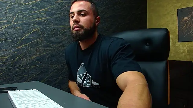 HayesWood online show from November 2025 05:55:01 AM