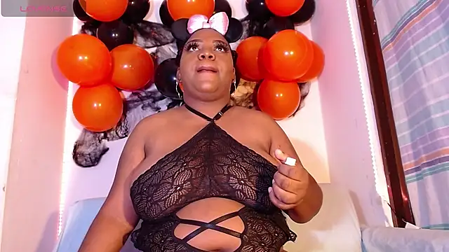 Snapshot of julieth_brown1 chatting on October 2025 10:42:01 PM julieth brown1 online show from October 2025 10:42:01 PM