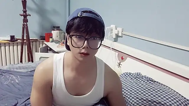 Snapshot of chenwen520 chatting on October 2025 02:27:01 PM chenwen520 online show from October 2025 02:27:01 PM