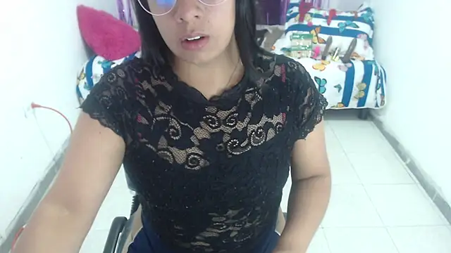 Snapshot of Alanafire chatting on November 2025 02:31:02 PM Alanafire online show from November 2025 02:31:02 PM