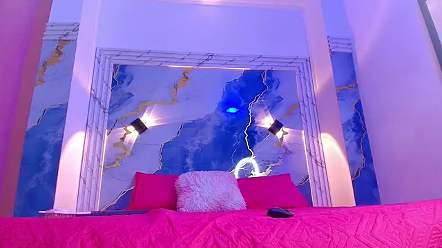 Snapshot of Girls_from_medellin chatting on November 2025 03:21:01 AM Girls from medellin online show from November 2025 03:21:01 AM