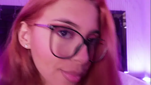 LilithLuxorr online show from February 2026 03:12:01 PM