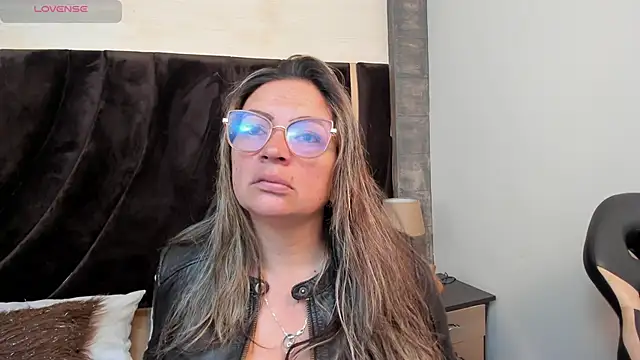 Lady Lure online show from January 2026 12:44:02 PM