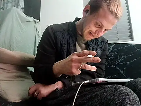 THOMMONSTER5299 online show from November 2025 12:55:01 AM