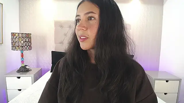 KamyGlam online show from January 2026 08:12:02 PM